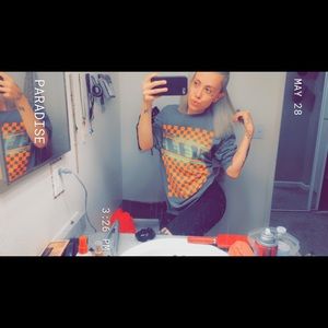 Meet your Posher, Rena 😇✨